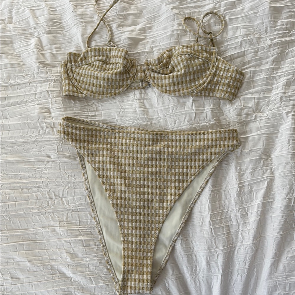 Triangl Bikini Set
